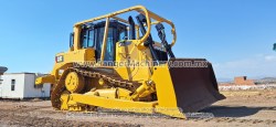 Bulldozer-Cat-D6tXl-0340-2