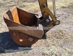 Excavadora-Cat-320DL-1725-16