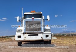 Tractocamion-Kenworth-T800b-5820-11