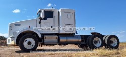 Tractocamion-Kenworth-T800b-5820-7