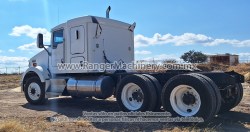 Tractocamion-Kenworth-T800b-5820-9
