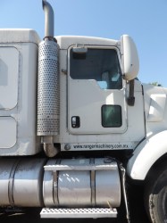 tractocamion-kenworth-T800-serie9462-16