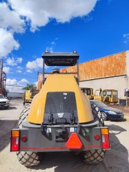 vibrocompactador-case-110ex-8400-7